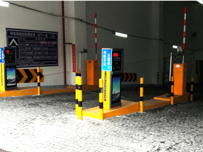 智能停車場管理系統(tǒng)在佛山的應用 車牌識別技術(shù)驅(qū)動的效率革命